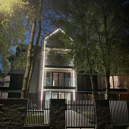 Resort Eden Premium Jastrzebia Gora Exterior photo